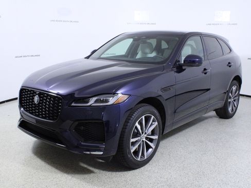 New 2026 Jaguar F-PACE R-Dynamic S image 4