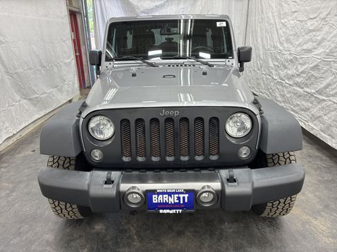 Used 2016 Jeep Wrangler Unlimited Sport AWD/4WD image 5
