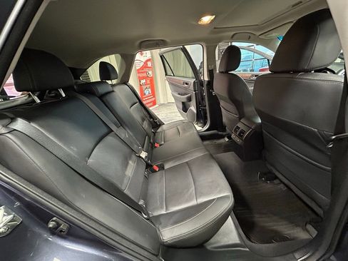 Used 2017 Subaru Outback 2.5i Limited image 44