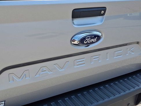 Certified 2023 Ford Maverick XLT w/ XLT Luxury Package FWD image 30
