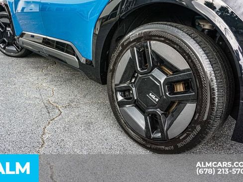 Used 2024 Kia EV9 GT-Line image 16