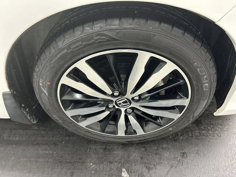 Used 2020 Honda Fit EX image 8