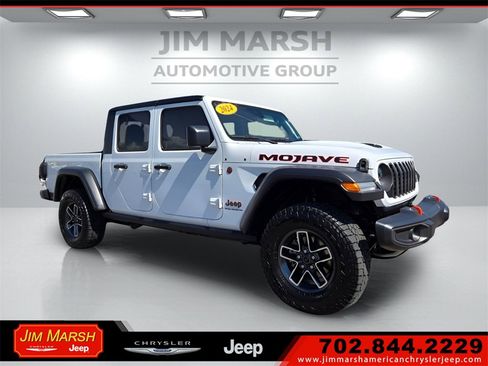 Used 2024 Jeep Gladiator Mojave image 1
