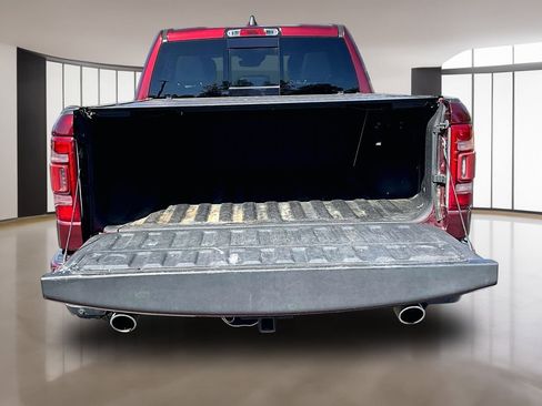 Used 2022 RAM 1500 Laramie w/ Sport Appearance Package image 7