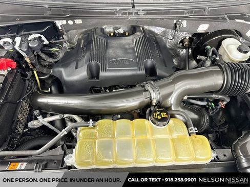 Used 2020 Ford Expedition XLT w/ Equipment Group 202A RWD image 32