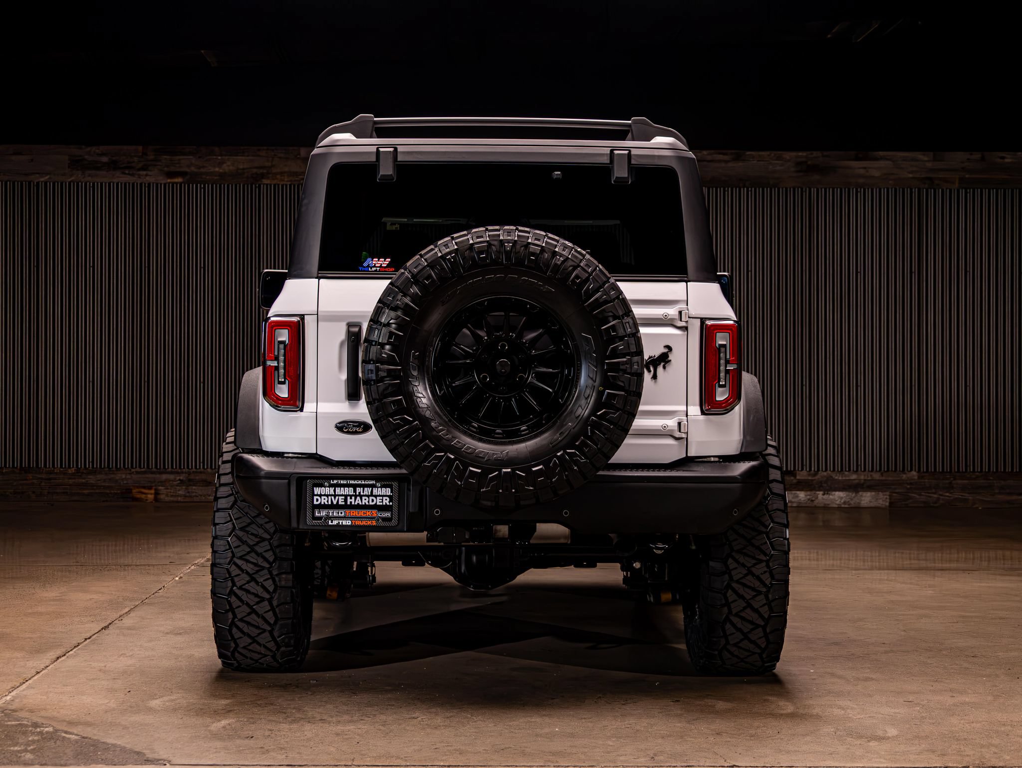 Used 2023 Ford Bronco Badlands AWD/4WD image 8