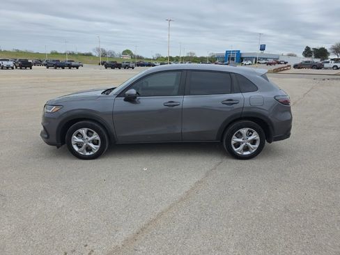 Used 2023 Honda HR-V LX image 6