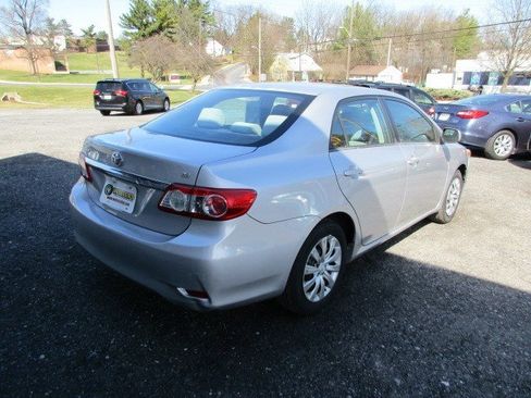 Used 2012 Toyota Corolla LE image 8
