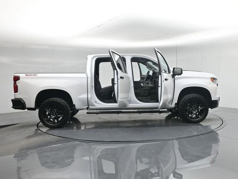 Used 2024 Chevrolet Silverado 1500 LT Trail Boss w/ LT Trail Boss Premium Package image 4