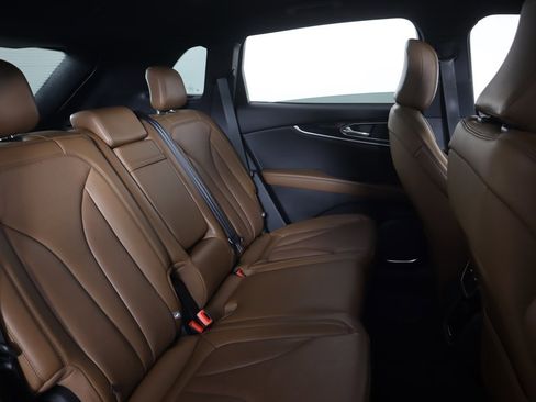 Used 2022 Lincoln Nautilus Reserve w/ Monochromatic Package image 36