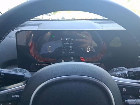 Used 2024 Kia Sorento S w/ Panoramic Sunroof Package AWD/4WD image 4