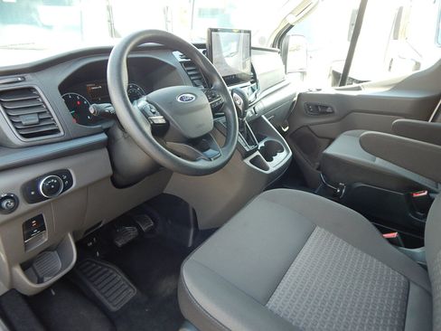 Used 2023 Ford Transit 350 XLT RWD image 17