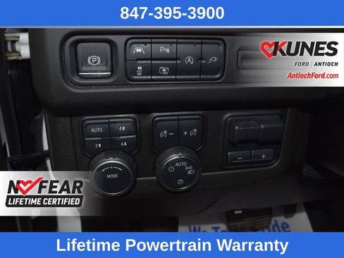 Used 2022 Chevrolet Tahoe LT w/ LT Signature Package AWD/4WD image 19