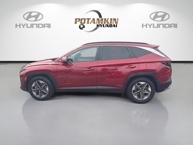 Used 2025 Hyundai Tucson SEL FWD image 8