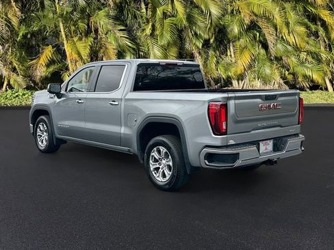 Used 2025 GMC Sierra 1500 SLT image 7