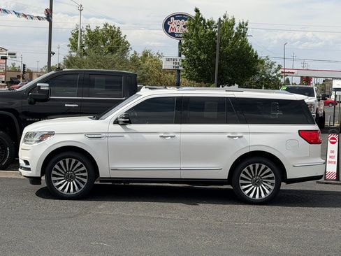 Used 2018 Lincoln Navigator Reserve w/ Technology Package AWD/4WD image 55