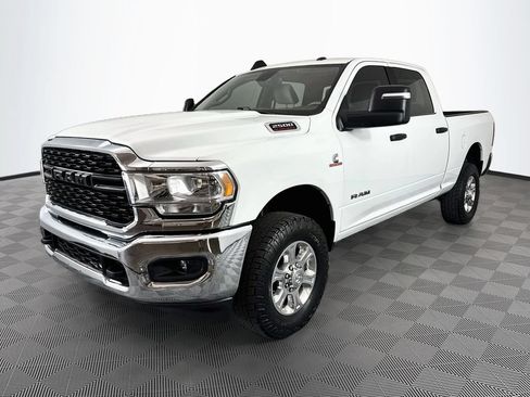 Used 2023 RAM 2500 Big Horn w/ Cold Weather Group AWD/4WD image 3