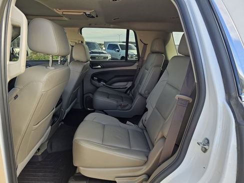 Used 2018 Chevrolet Tahoe LT image 17