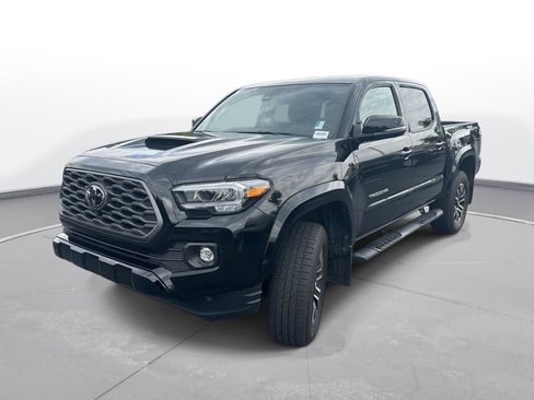 Used 2023 Toyota Tacoma TRD Sport w/ TRD Premium Sport Package RWD image 2