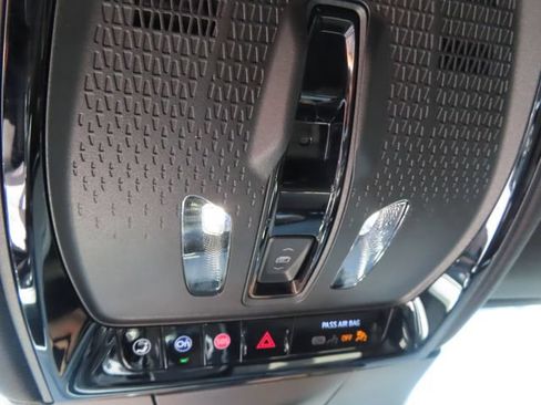 Used 2024 Cadillac Lyriq Sport AWD/4WD image 34