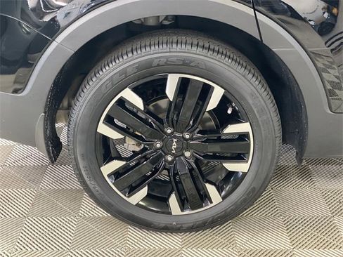 Used 2024 Kia Telluride SX image 40