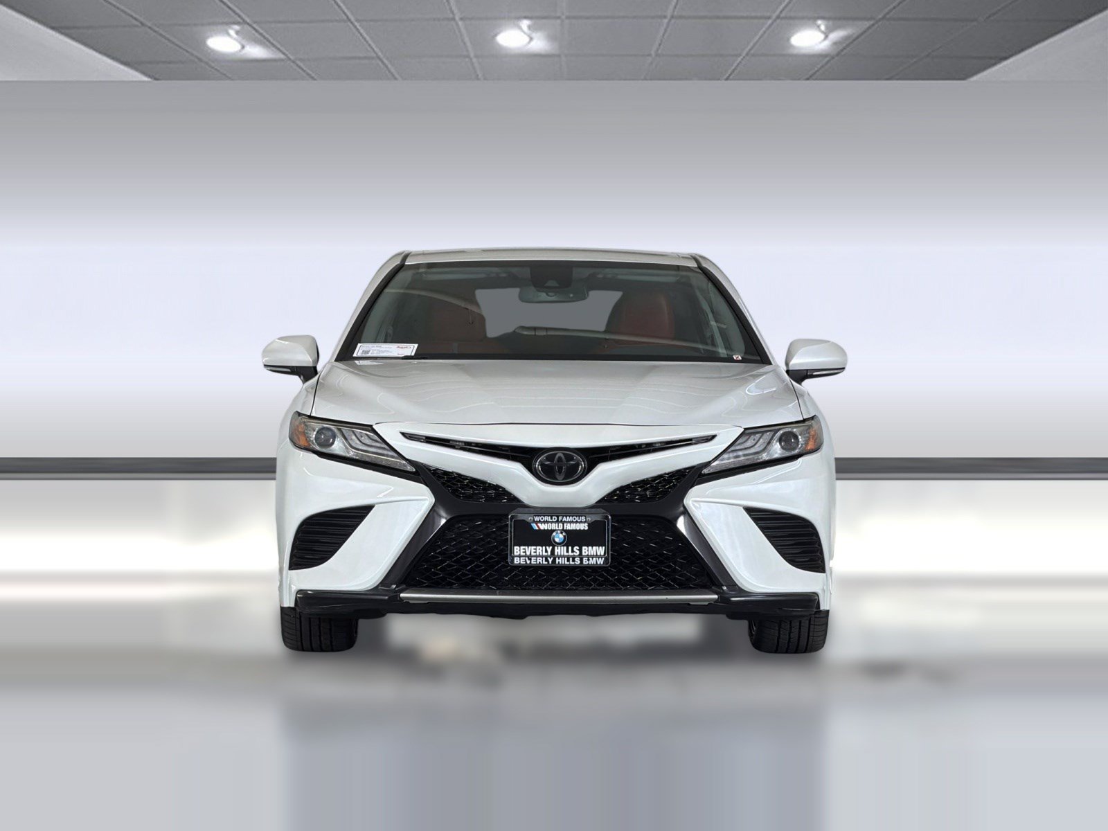 Used 2019 Toyota Camry XSE w/ Carpet Mat Package FWD image 6