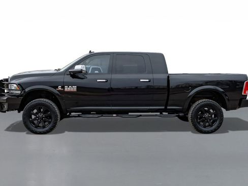Used 2016 RAM 2500 Laramie image 9