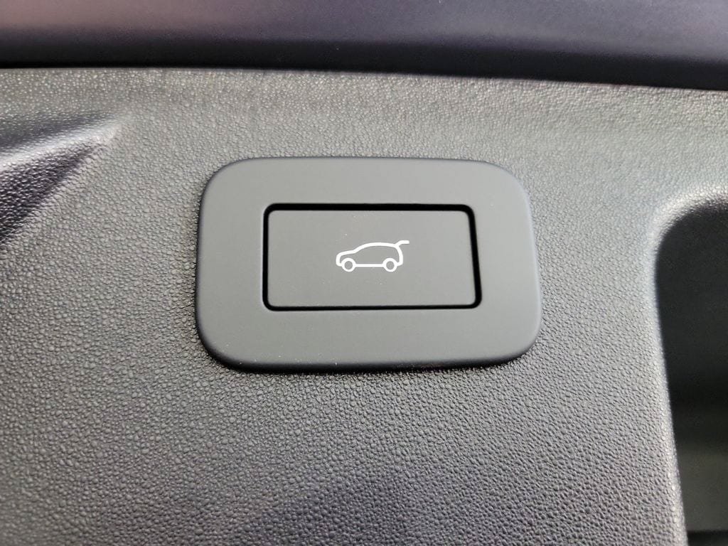 New 2024 Land Rover Discovery Sport Dynamic SE AWD/4WD image 30