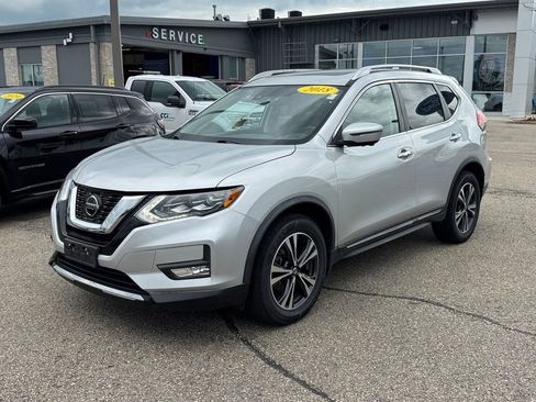 Used 2018 Nissan Rogue SL w/ Premium Package AWD/4WD image 2