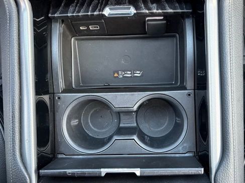 Used 2021 GMC Yukon XL Denali w/ Denali Premium Package image 30