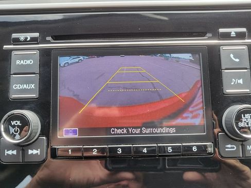 Used 2015 Honda Fit LX image 34
