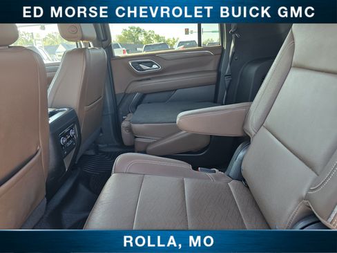 Certified 2023 Chevrolet Suburban High Country AWD/4WD image 19
