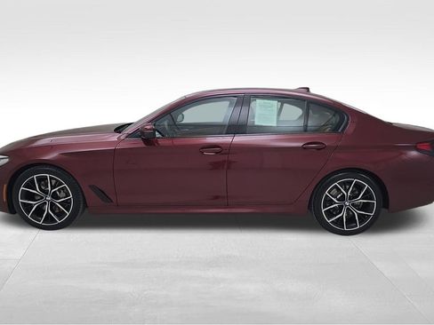 Certified 2023 BMW 530i xDrive w/ M Sport Package AWD/4WD image 6