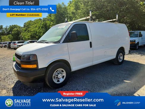 Used 2018 Chevrolet Express 2500 RWD image 1