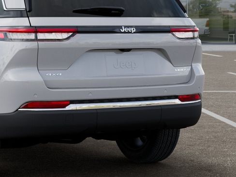 New 2026 Jeep Grand Cherokee Limited AWD/4WD image 39
