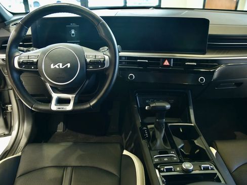 Used 2025 Kia K5 GT-Line AWD/4WD image 13
