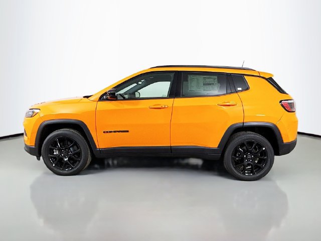 New 2026 Jeep Compass Latitude AWD/4WD image 4