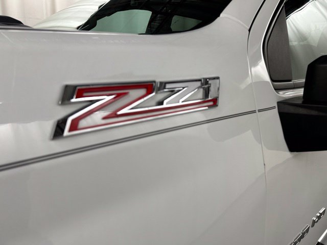Used 2023 Chevrolet Silverado 2500 LT w/ Convenience Package AWD/4WD image 25