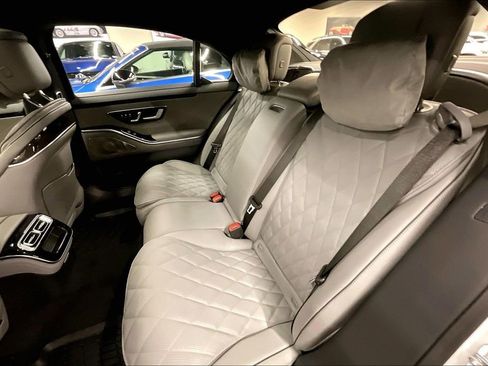 New 2026 Mercedes-Benz S 580 4MATIC Sedan image 10