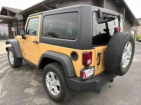 Used 2013 Jeep Wrangler Sport AWD/4WD image 3