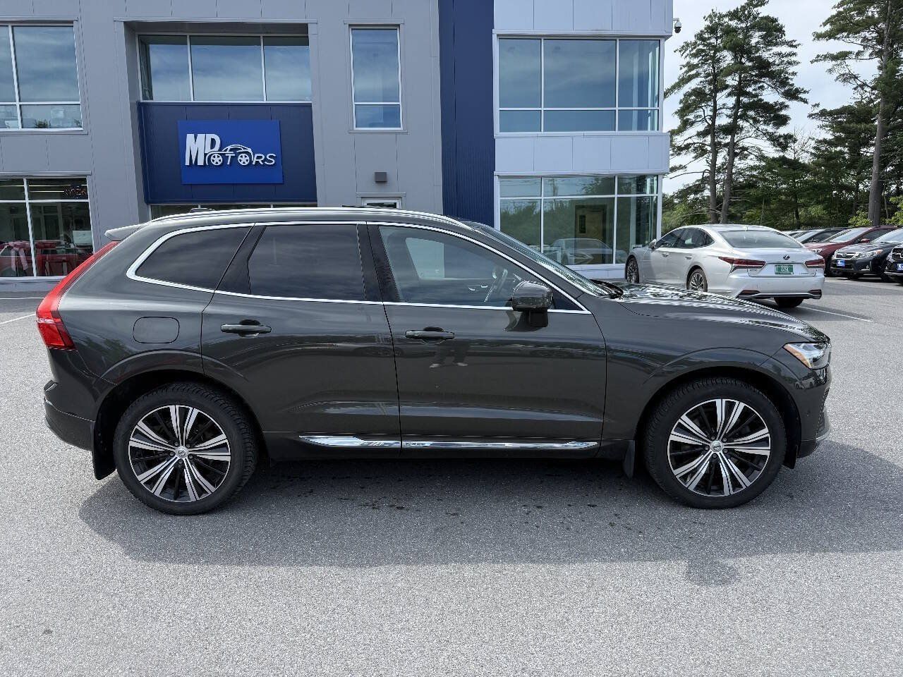 Used 2022 Volvo XC60 B6 Inscription w/ Advanced Package AWD/4WD image 6