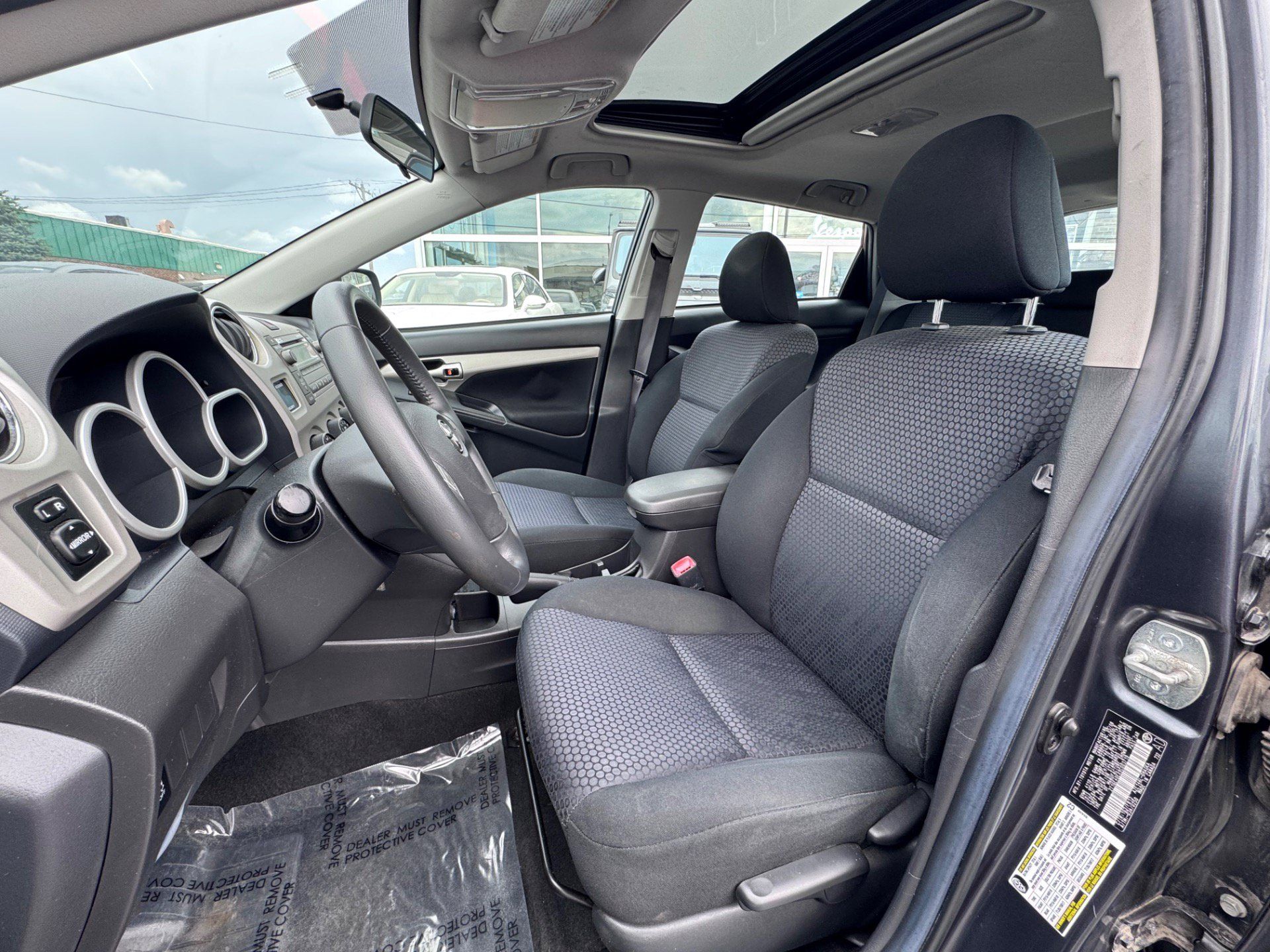 Used 2009 Toyota Matrix XRS FWD image 2