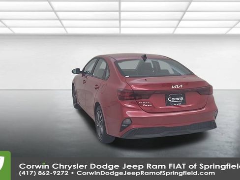Used 2024 Kia Forte LXS image 12