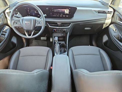 Used 2025 Buick Encore GX Preferred image 18