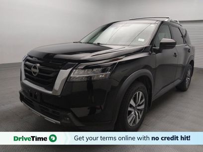 Used 2023 Nissan Pathfinder SL w/ Lighting Package (N92)