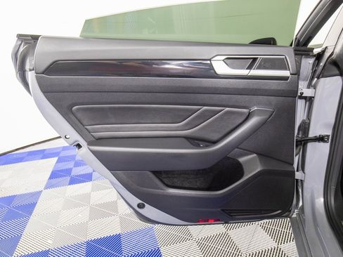 Used 2023 Volkswagen Arteon SEL w/ Arteon MDO Package image 14