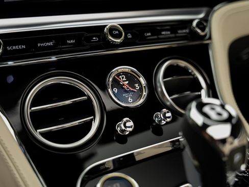 Used 2020 Bentley Continental GT AWD/4WD image 52