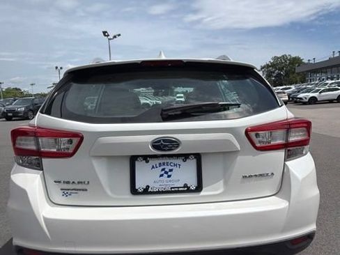 Used 2018 Subaru Impreza 2.0i Limited AWD/4WD image 6