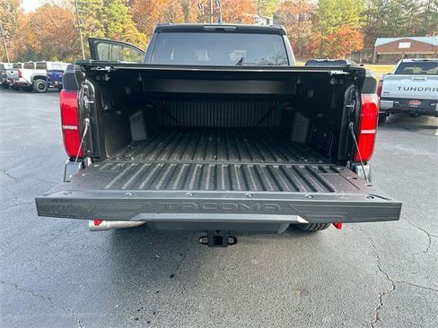 New 2025 Toyota Tacoma TRD Off-Road image 32