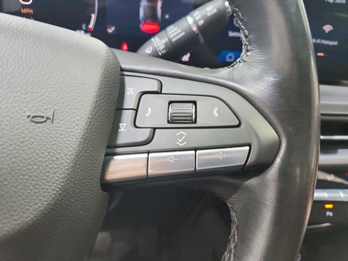 Used 2024 Cadillac XT4 Premium Luxury image 23